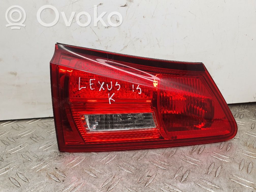 Lexus IS 220D-250-350 Задний фонарь в крышке 