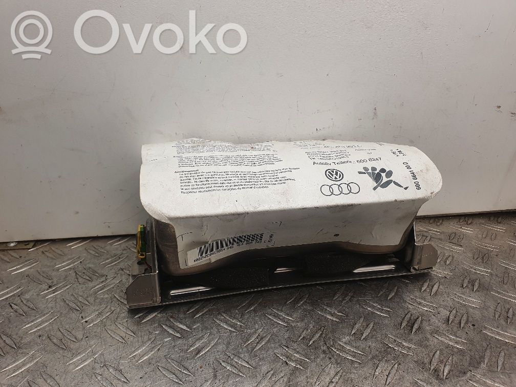 Audi A8 S8 D3 4E Passenger airbag 