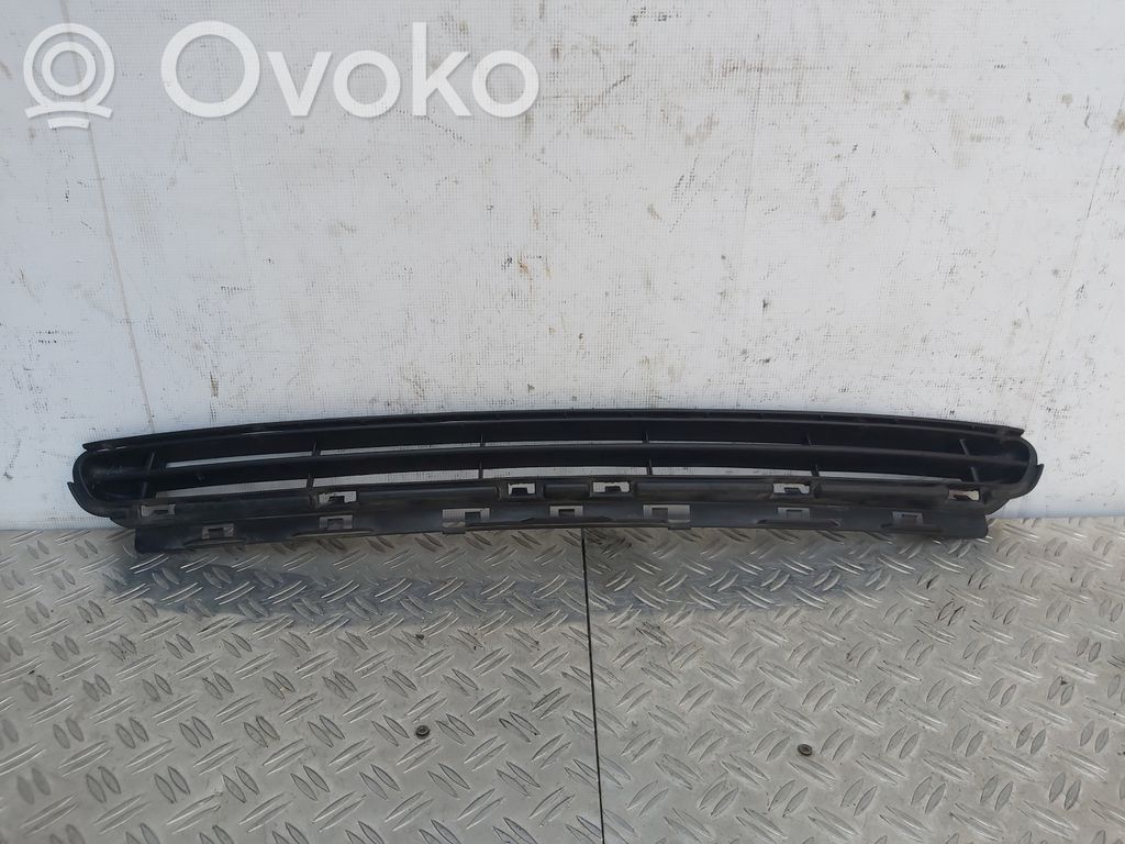 Citroen C5 Apakšējais režģis (trīsdaļīgs) 