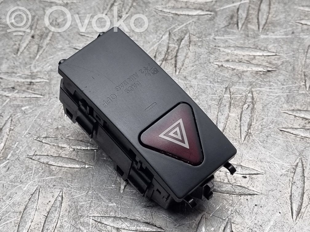 Mercedes-Benz E W212 Hazard light switch 