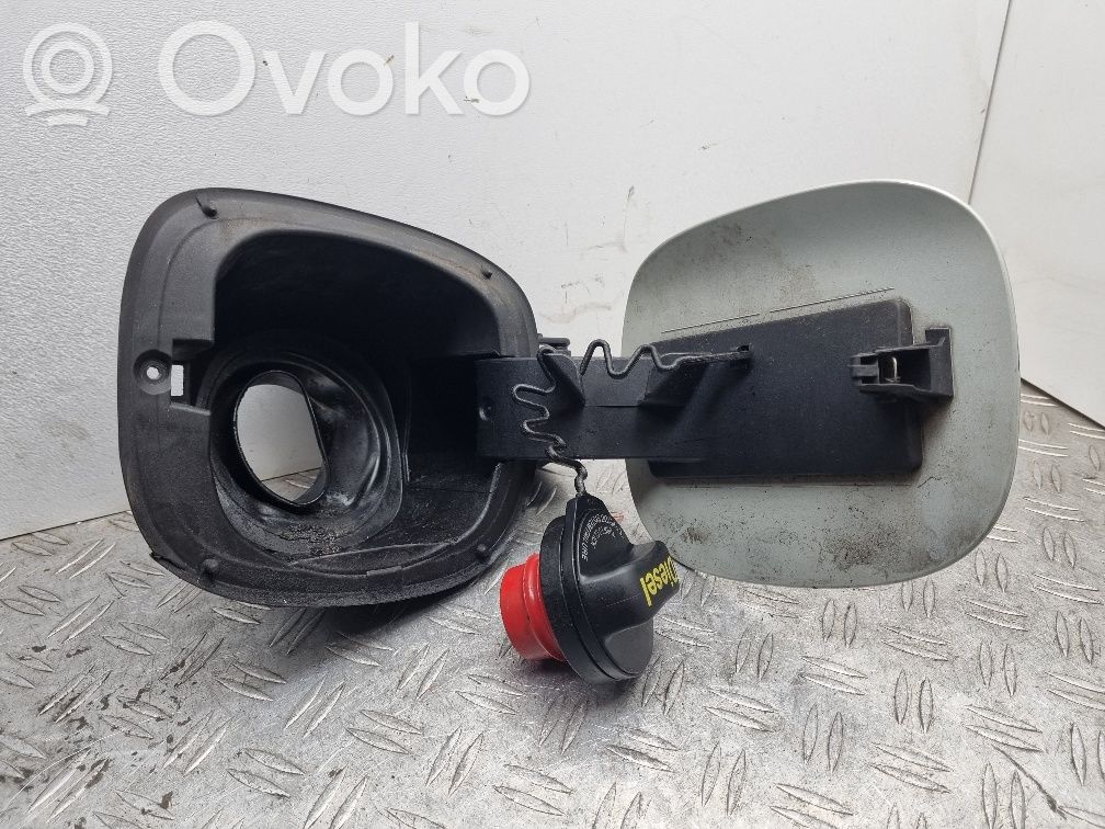 Volvo V60 Polttoainesäiliön korkki 