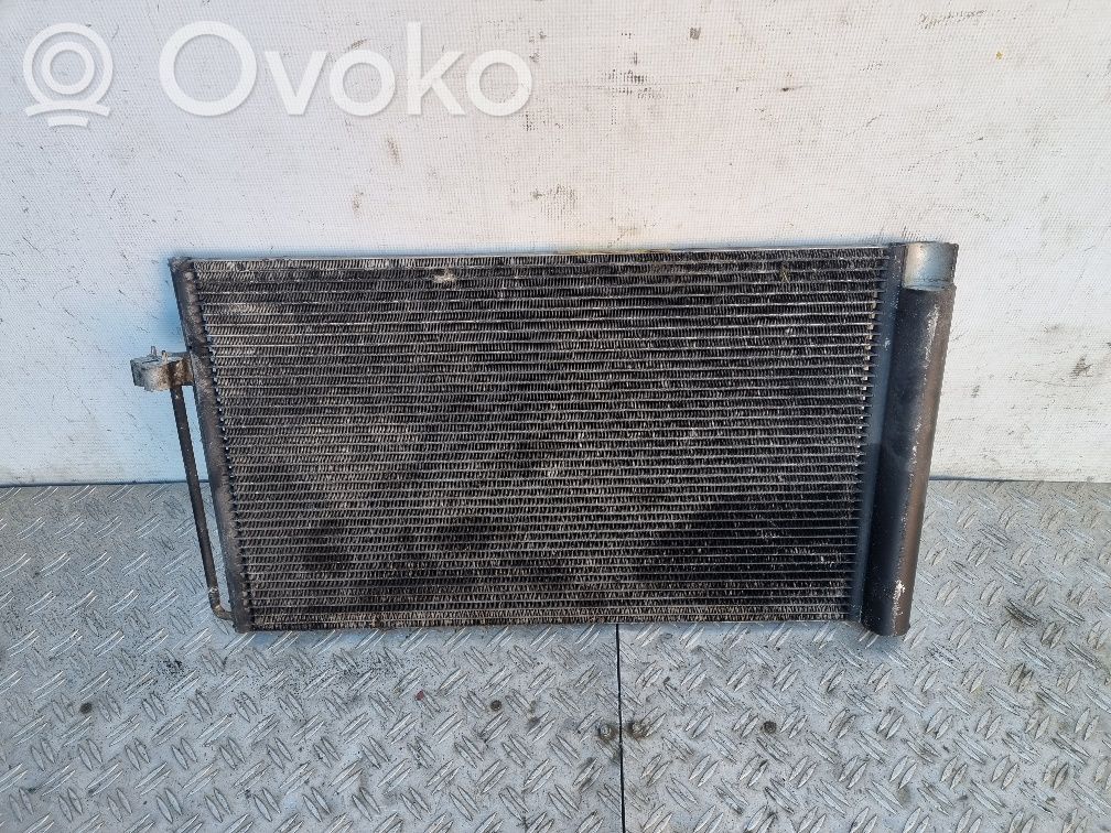 BMW 5 E60 E61 Oro kondicionieriaus radiatorius aušinimo 