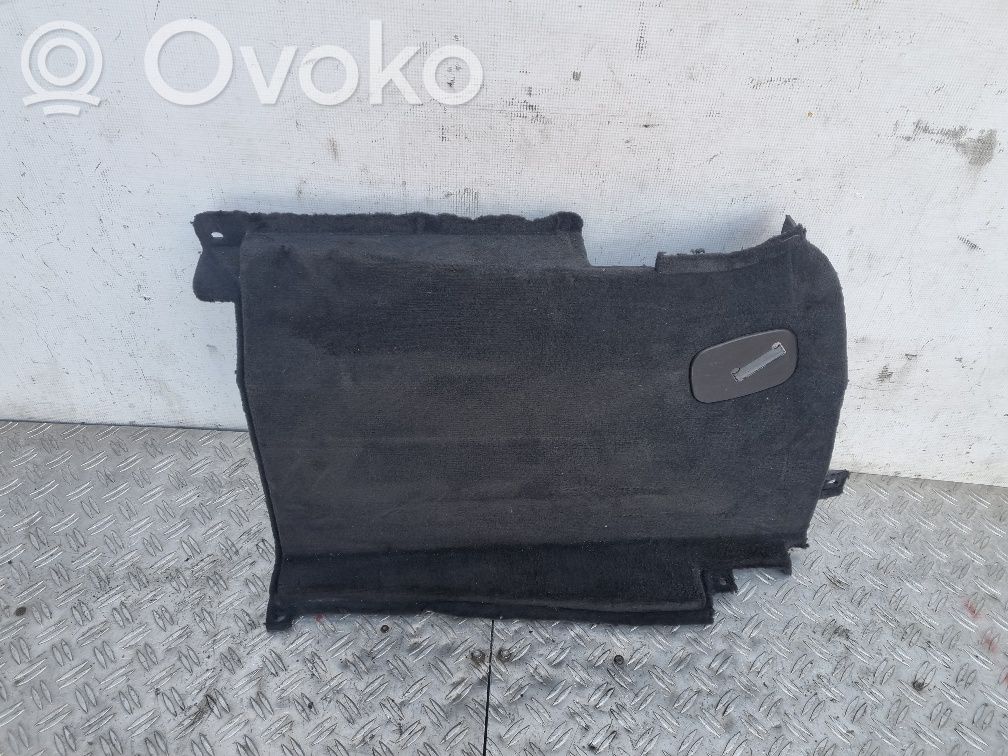 BMW 5 E60 E61 Šoninis apdailos skydas 