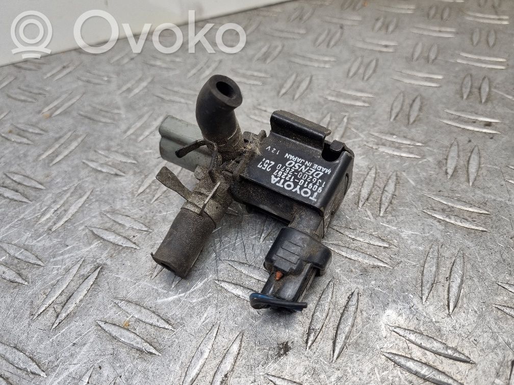 Toyota Corolla E120 E130 Turbolader Druckwandler Magnetventil 