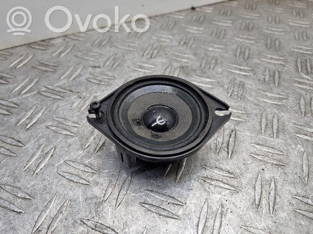 Audi A8 S8 D3 4E Panel speaker 