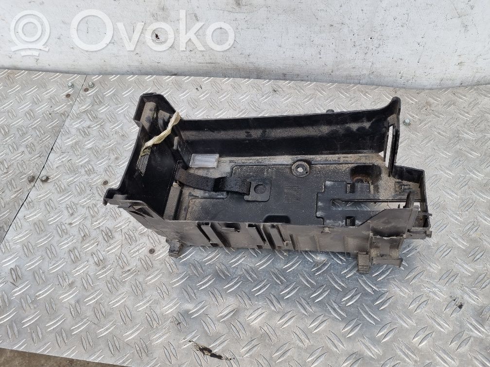 Opel Insignia A Akun alusta 