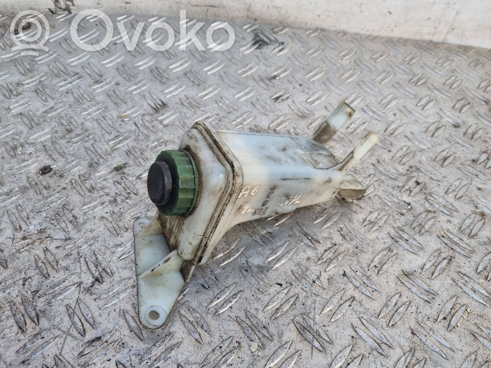 Audi A6 S6 C5 4B Vairo stiprintuvo skysčio bakelis 