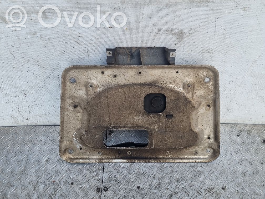 BMW X3 E83 Engine splash shield/under tray 