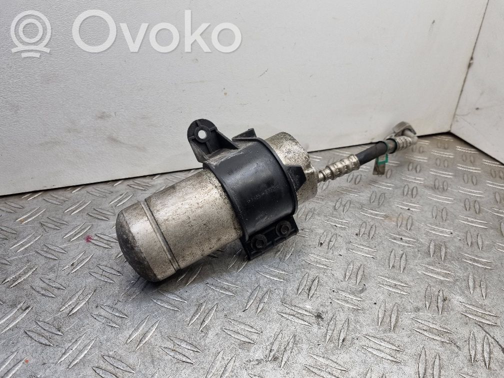 BMW X3 E83 Air conditioning (A/C) air dryer 