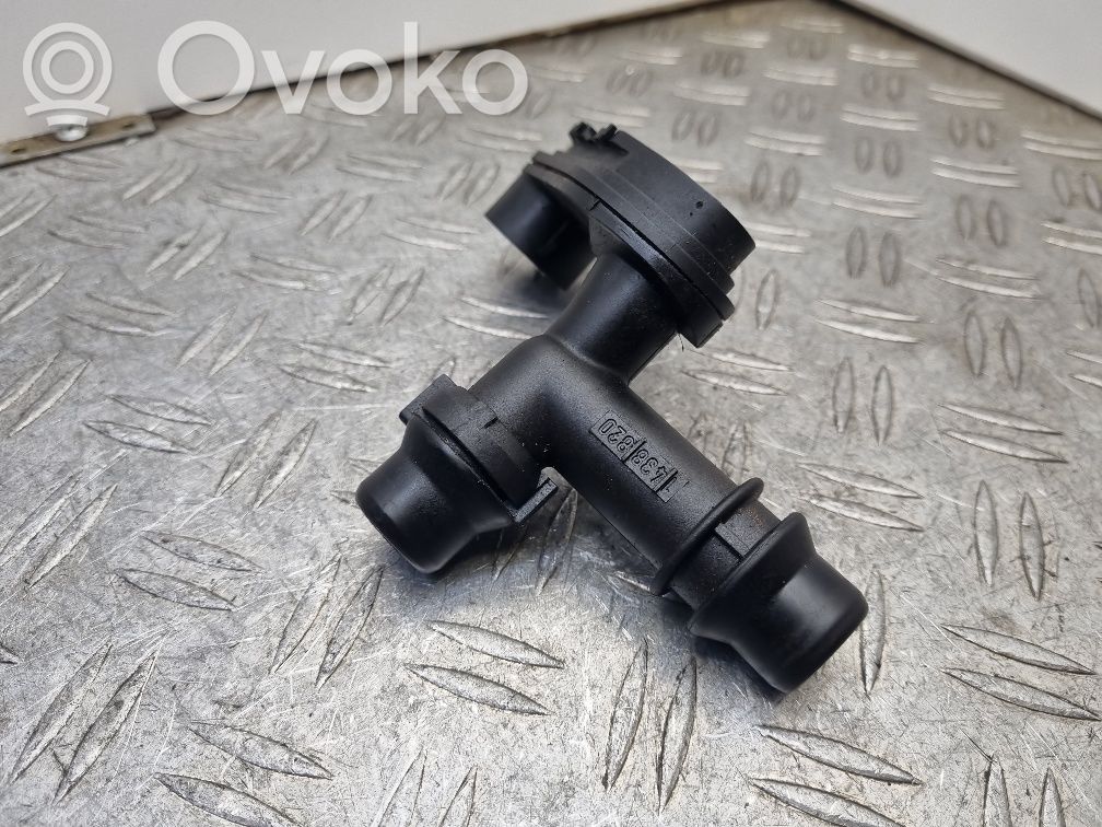 BMW 7 E65 E66 Engine coolant pipe/hose 