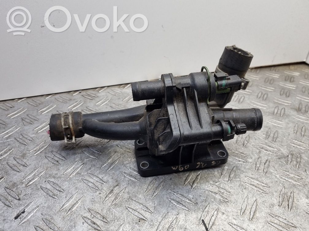 Citroen C4 I Termostaatin kotelo 
