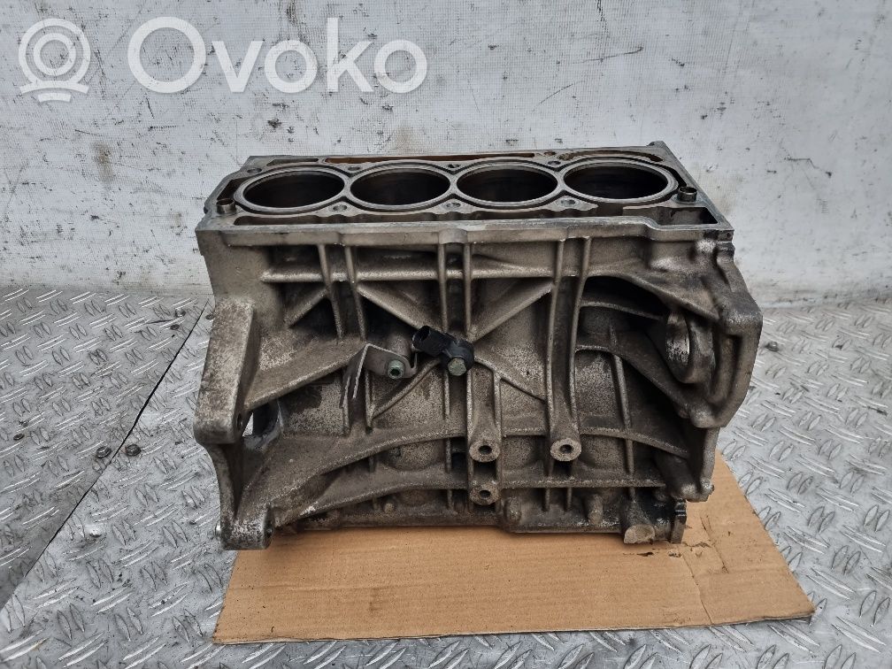 Блок   03C103019