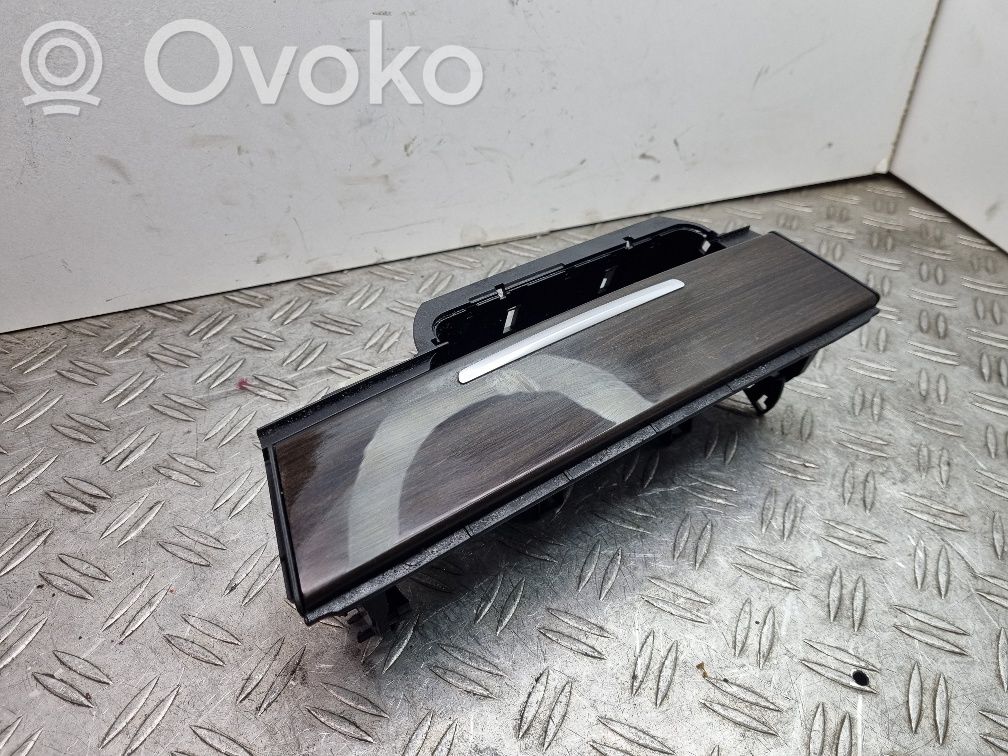 BMW 7 F01 F02 F03 F04 Car ashtray 