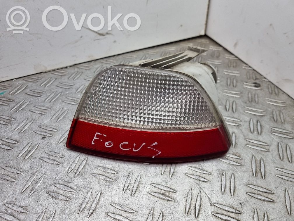 Ford Focus Galinis žibintas bamperyje 
