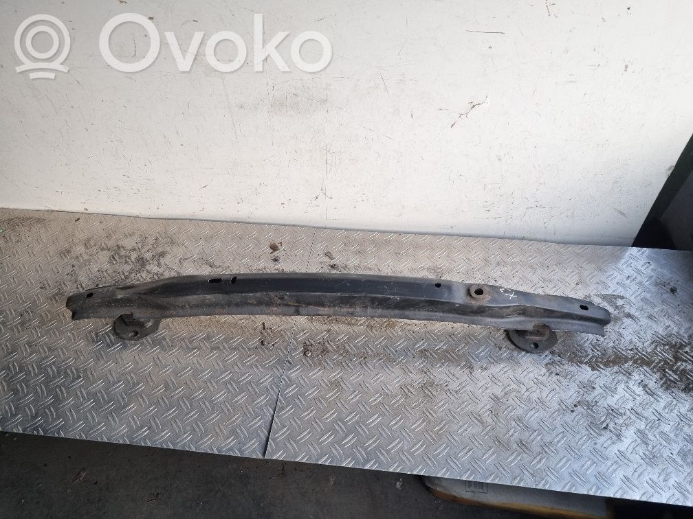 BMW X3 E83 Aizmugurē bampera balka 