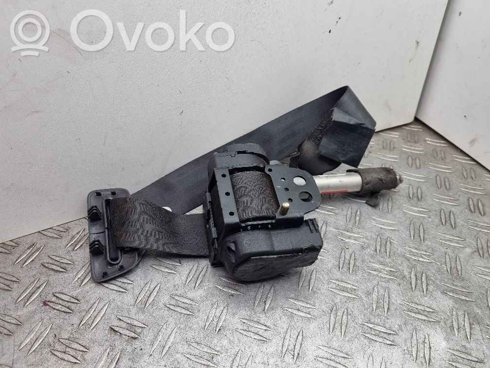 Volvo S60 Cinturón trasero 