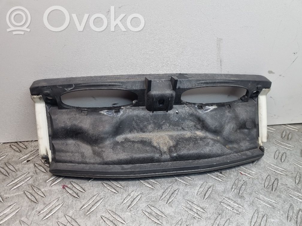 BMW 3 E90 E91 Other engine bay part 