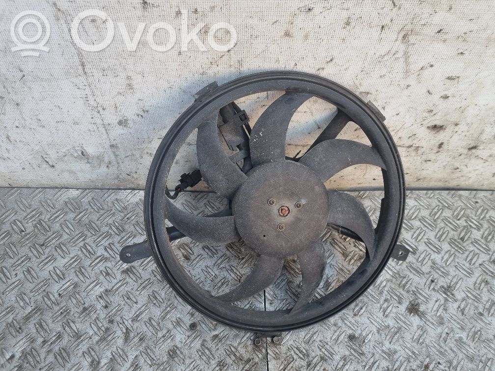 Mini One - Cooper Coupe R56 Elektrinis radiatorių ventiliatorius 