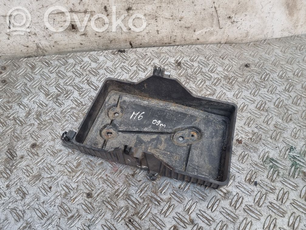Mazda 6 Battery tray 
