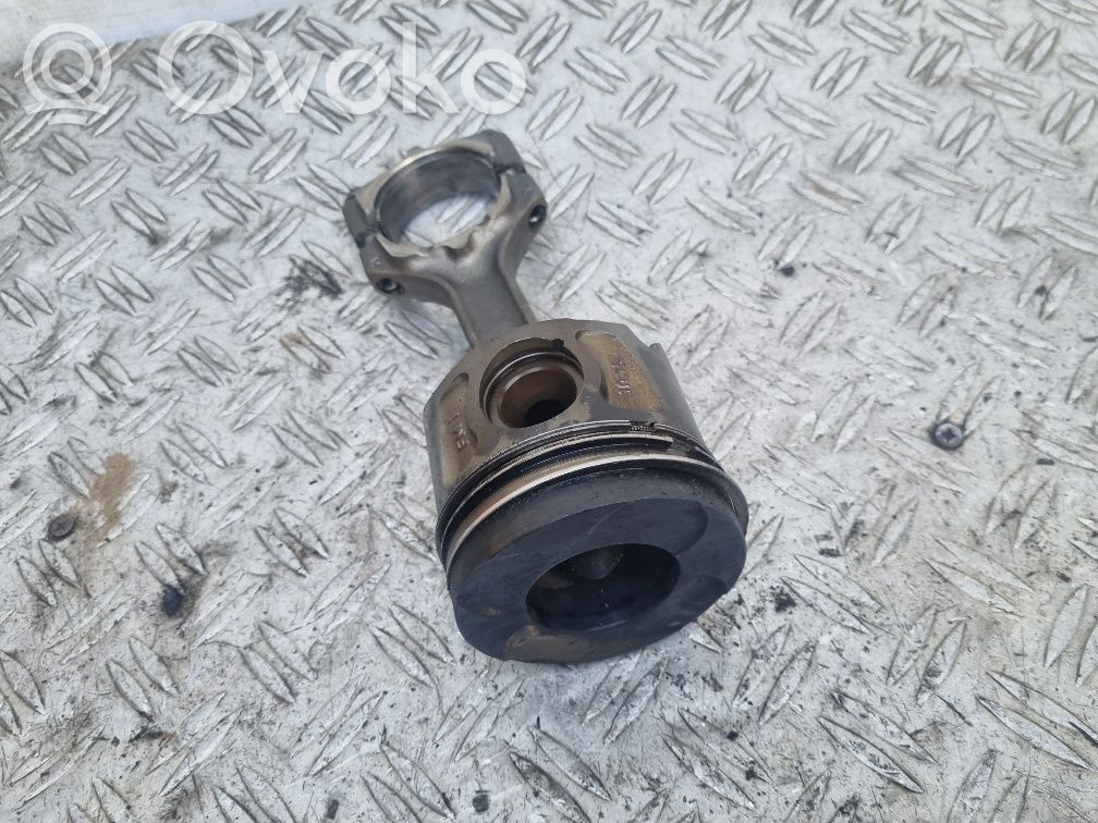 Opel Insignia A Virzulis ar klani 