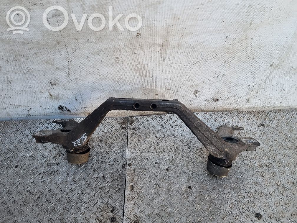 Front subframe   7L6199207B,7L8199131A,7L8199131A