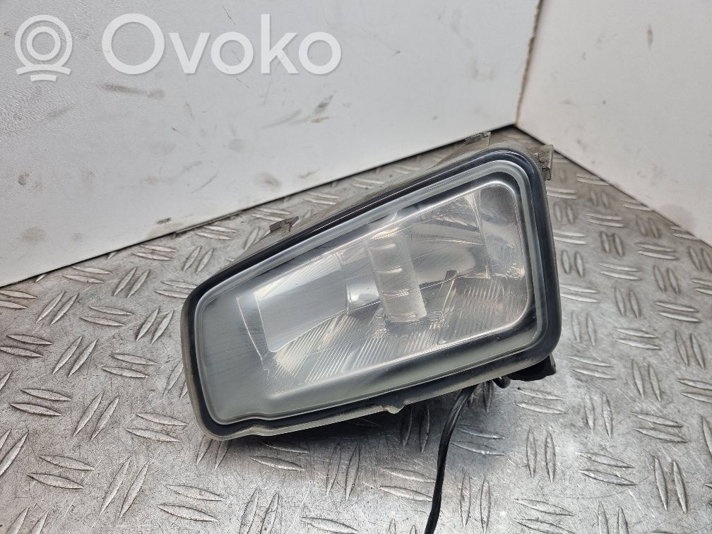 Ford C-MAX I Front fog light 
