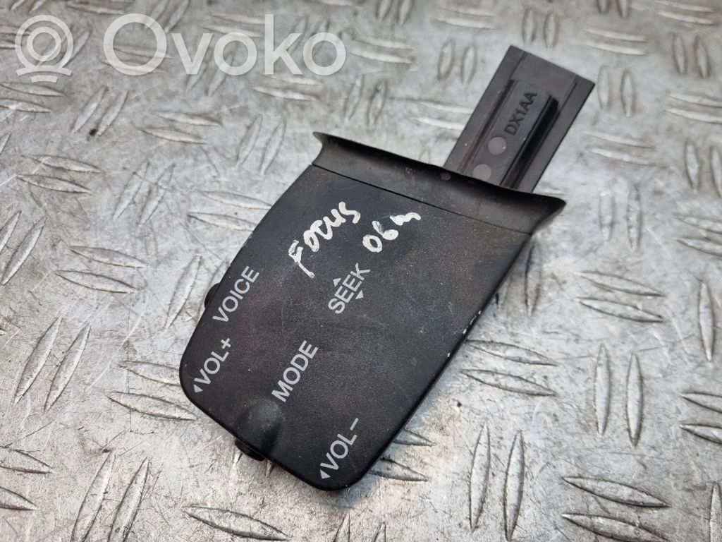 Ford Focus Multifunctional control switch/knob 