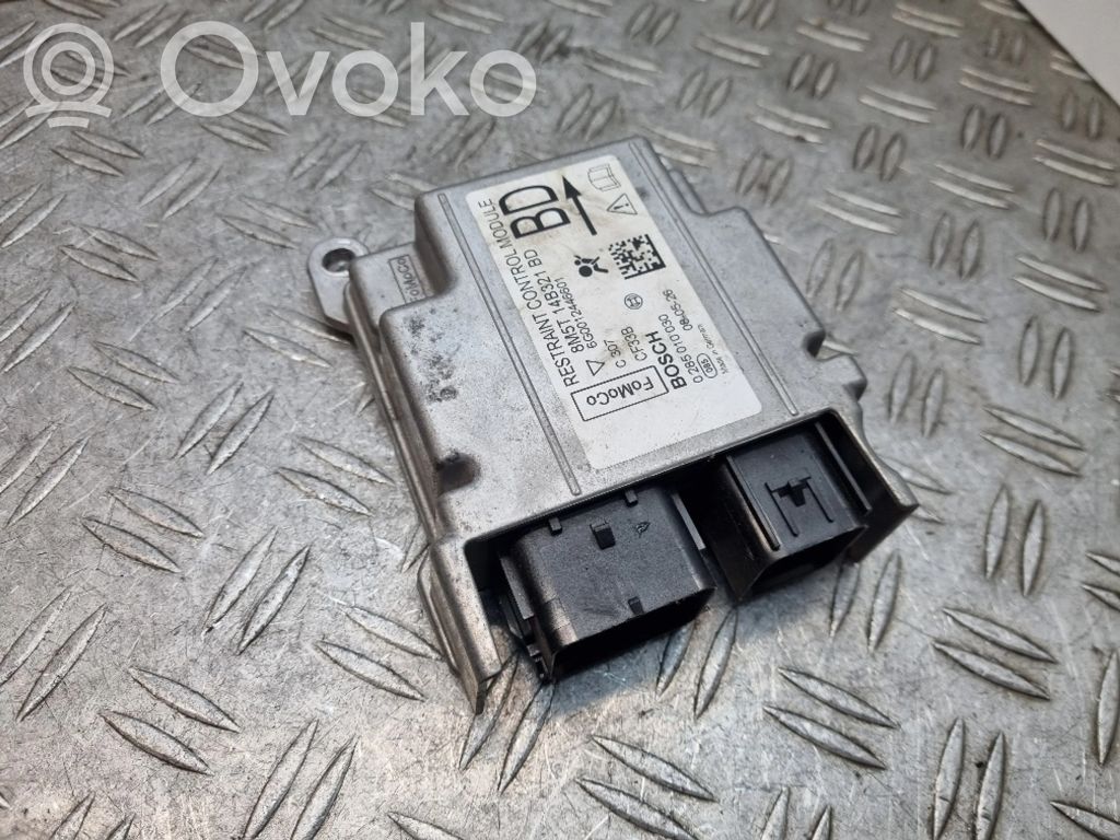 Ford Focus Airbag control unit/module 