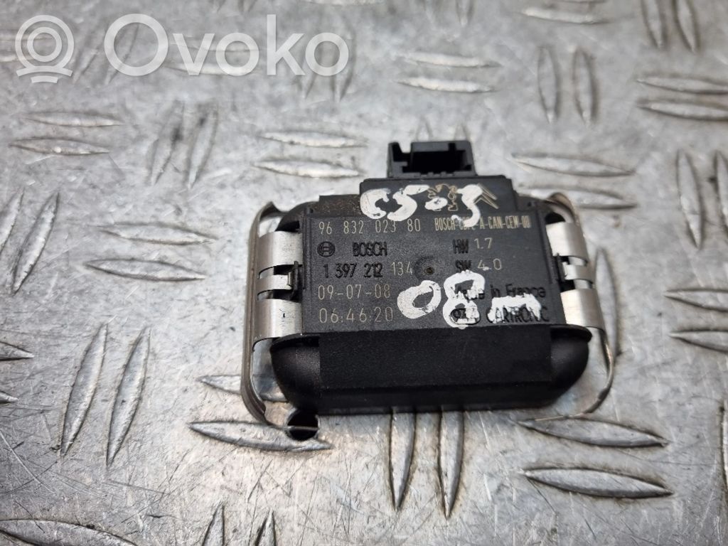Peugeot 5008 Rain sensor 