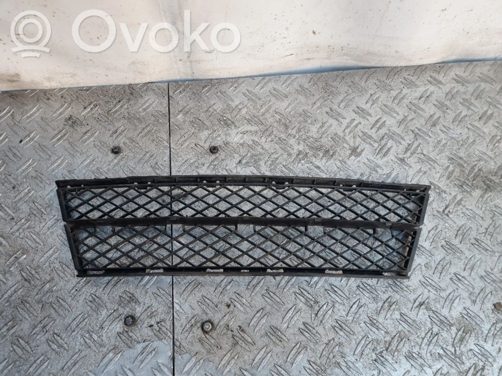 BMW 5 E60 E61 Front bumper lower grill 