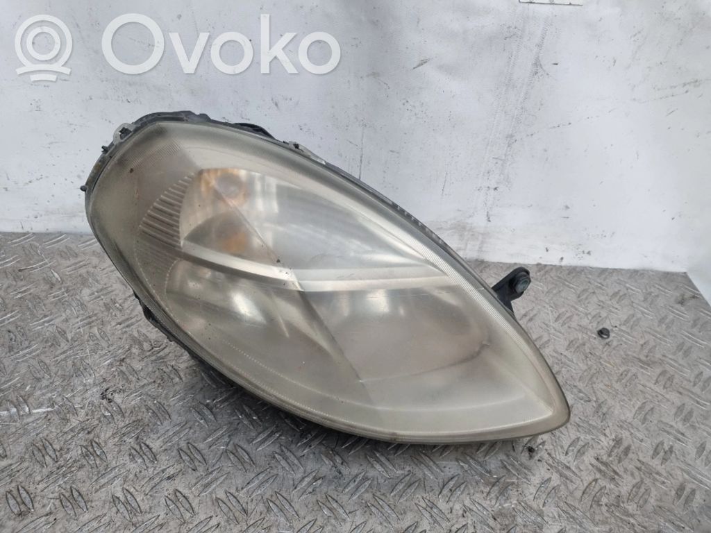 Lancia Ypsilon Headlight/headlamp 
