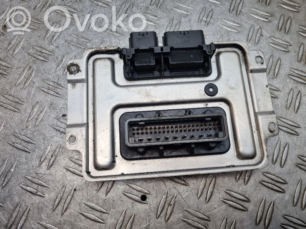 Inne komputery / moduły / sterowniki   P04692032AK,04692032AK,16238AC