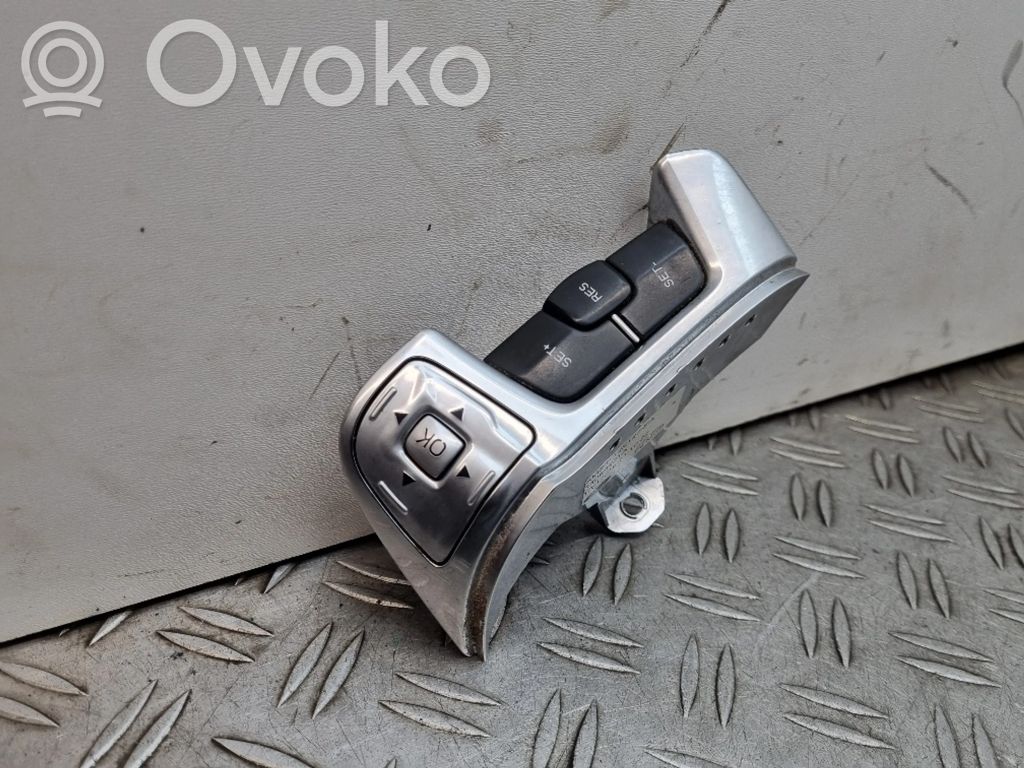 Ford Mondeo MK IV Steering wheel buttons/switches 
