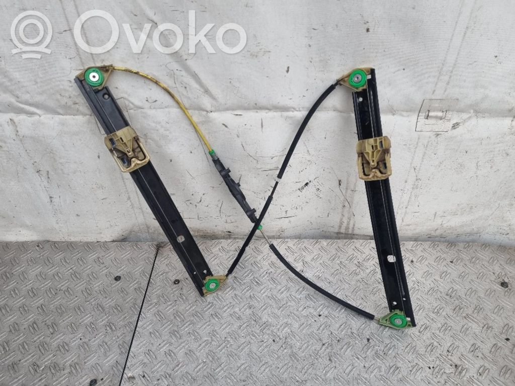 Audi A4 S4 B8 8K Mechanizm podnoszenia szyby przedniej bez silnika 