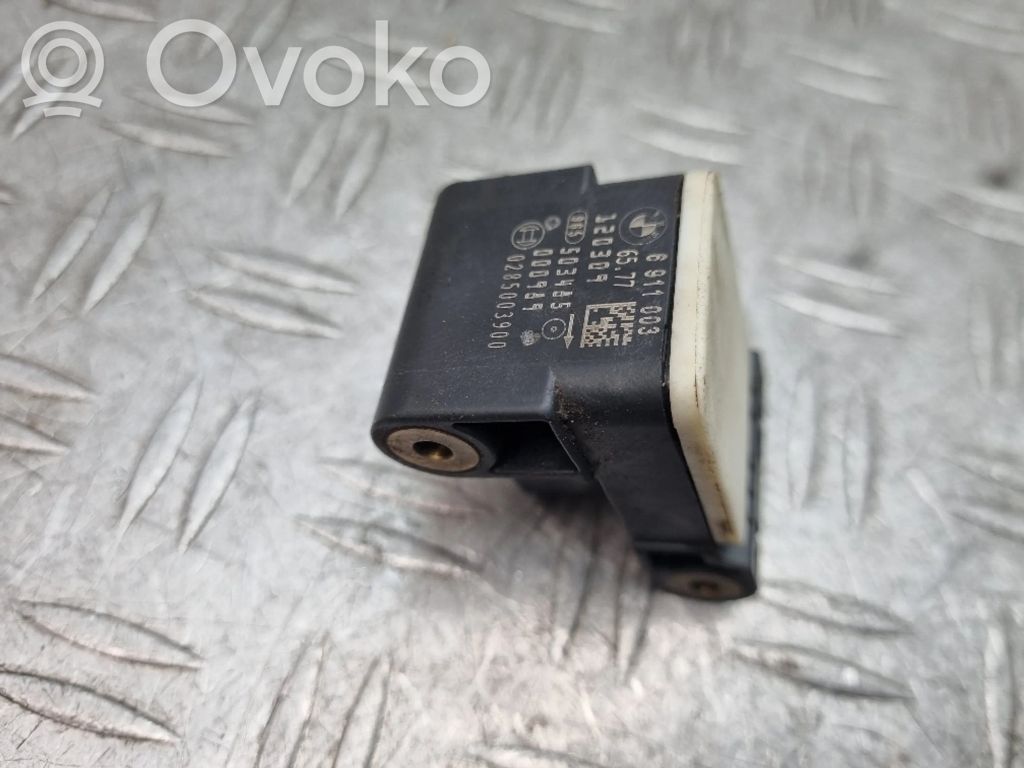 BMW 1 E81 E87 Airbag deployment crash/impact sensor 