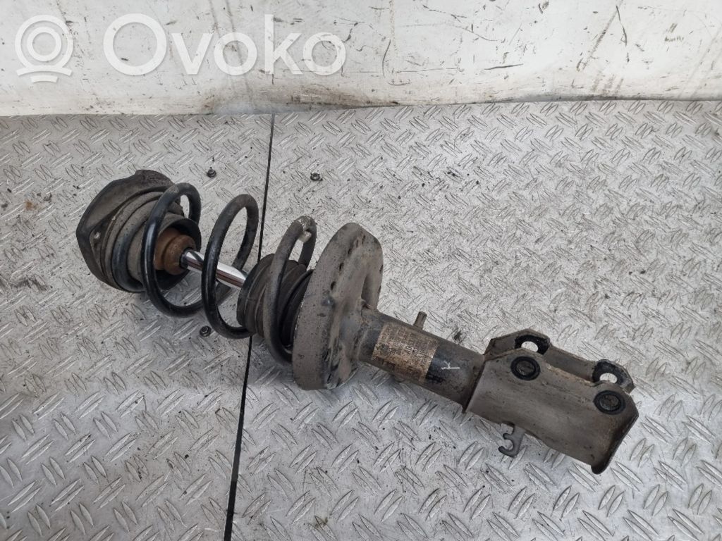 Opel Astra K Etuiskunvaimennin 
