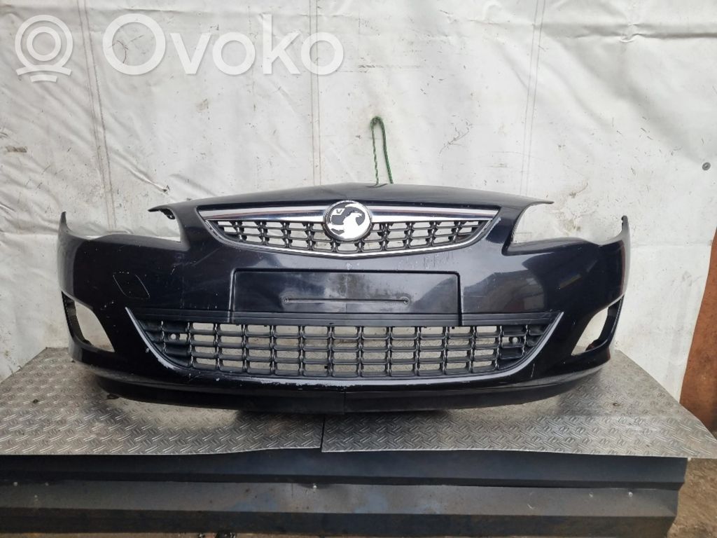 Opel Astra J Zderzak przedni 
