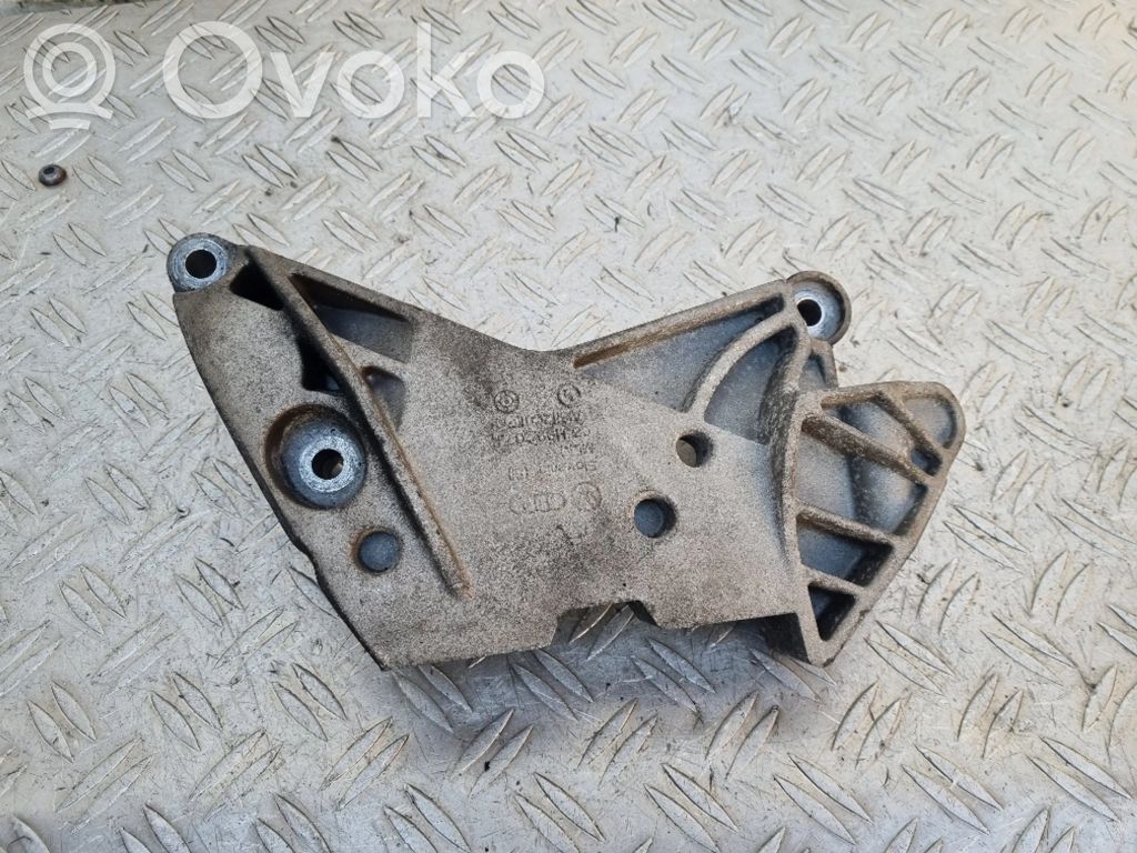Volkswagen PASSAT CC Engine mounting bracket 