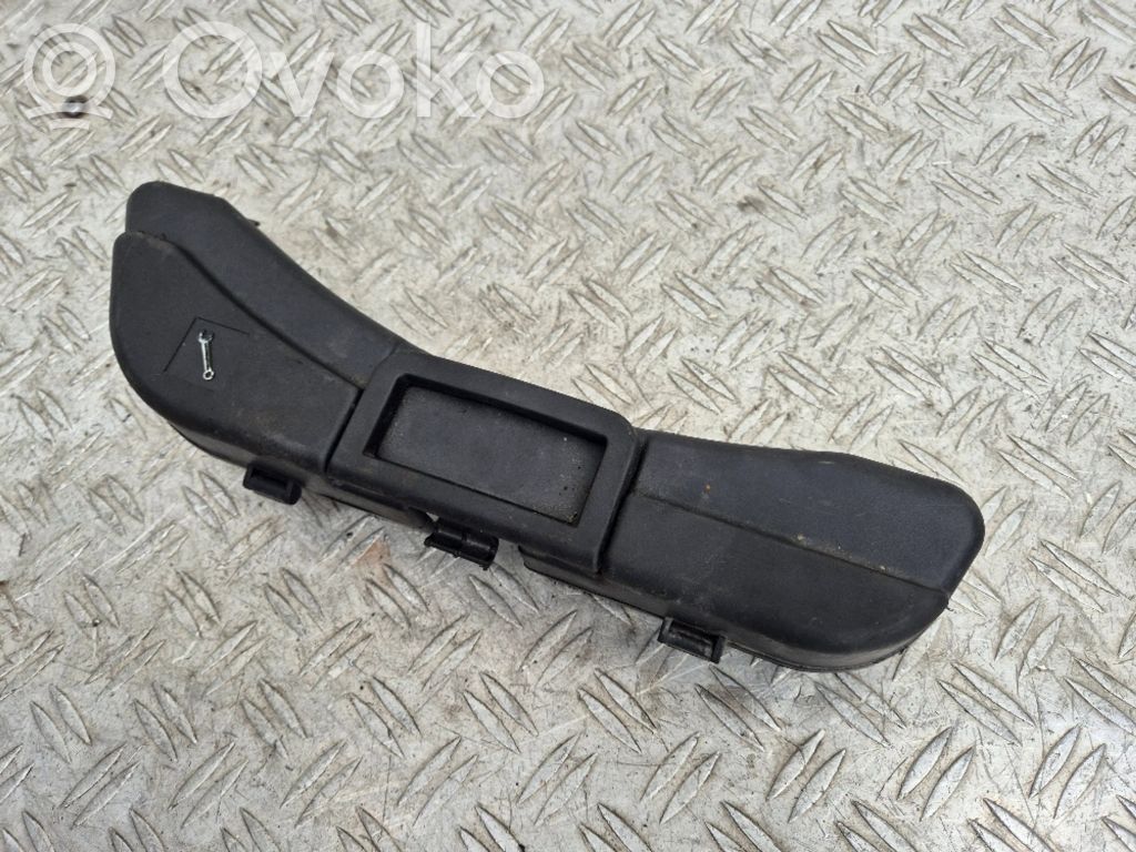 Audi A4 S4 B7 8E 8H Tool box 