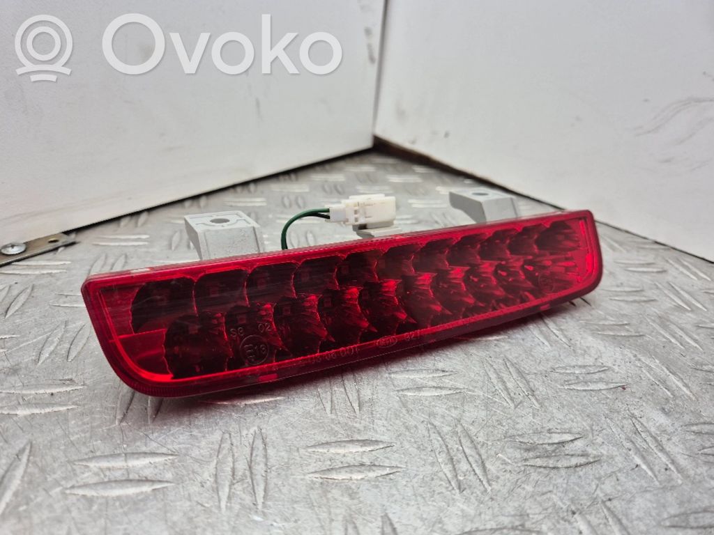 KIA Soul Third/center stoplight 