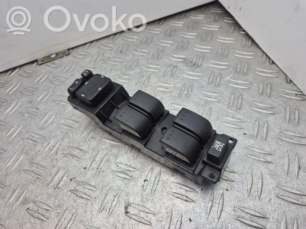 Mazda CX-7 Electric window control switch 