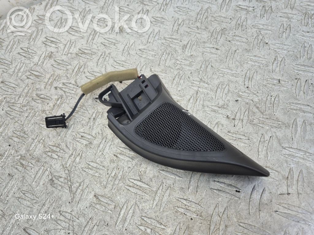 Volkswagen Golf VI Front door high frequency speaker 
