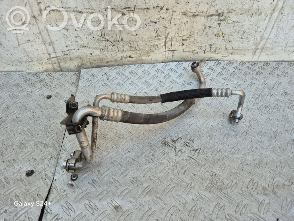 Opel Insignia A Ilmastointilaitteen putki (A/C) 