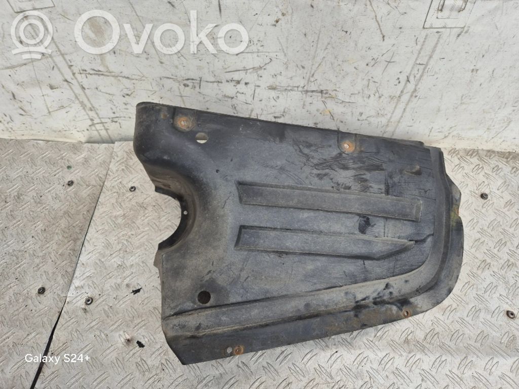 Volkswagen PASSAT B6 Osłona tylna podwozia pod zderzak 