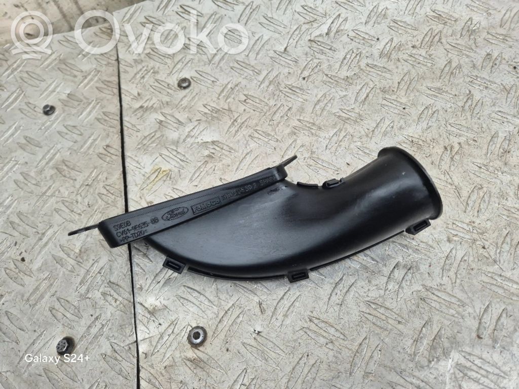 Ford Focus Ilmanoton kanavan osa 