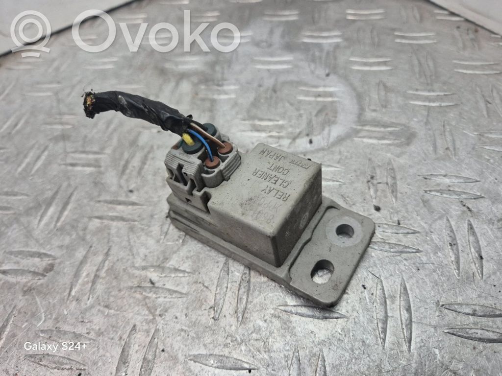Subaru Forester SH Window washer relay 