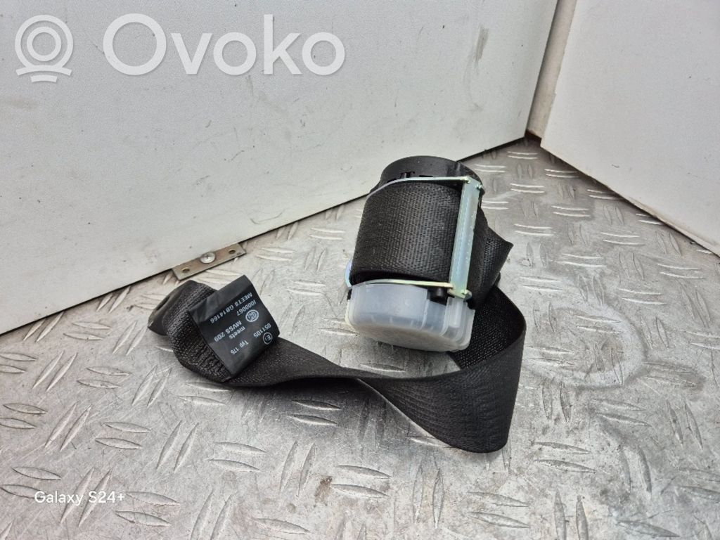 Opel Astra J Rear seatbelt 