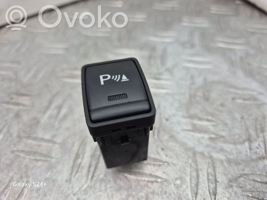 Nissan Qashqai Parking (PDC) sensor switch 