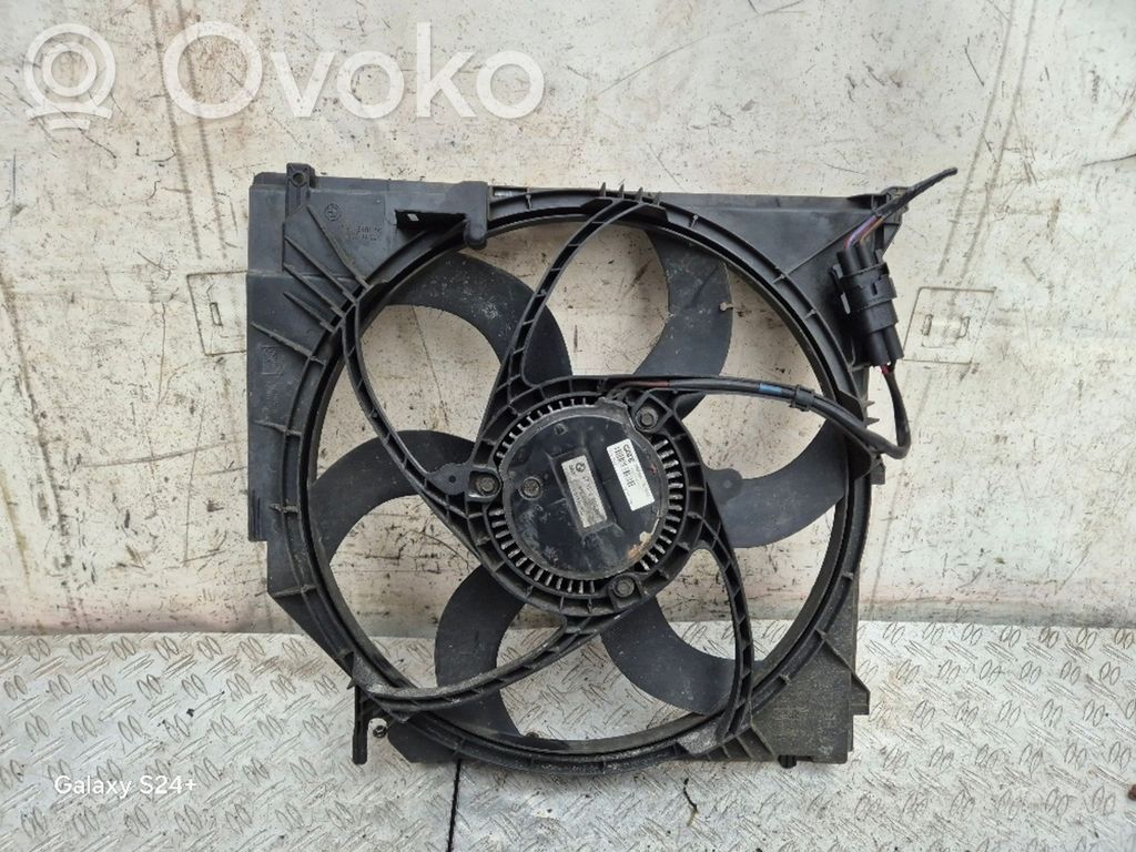 BMW X3 E83 Elektrisks radiatoru ventilators 
