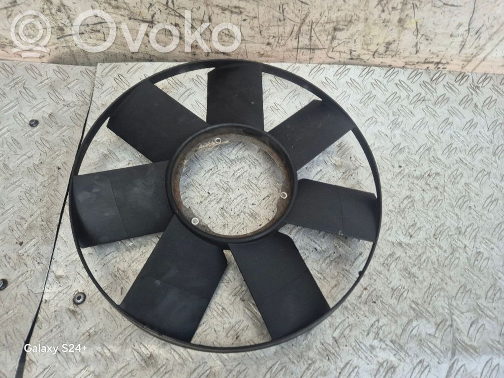 BMW 7 E65 E66 Ventiliatora propellers 